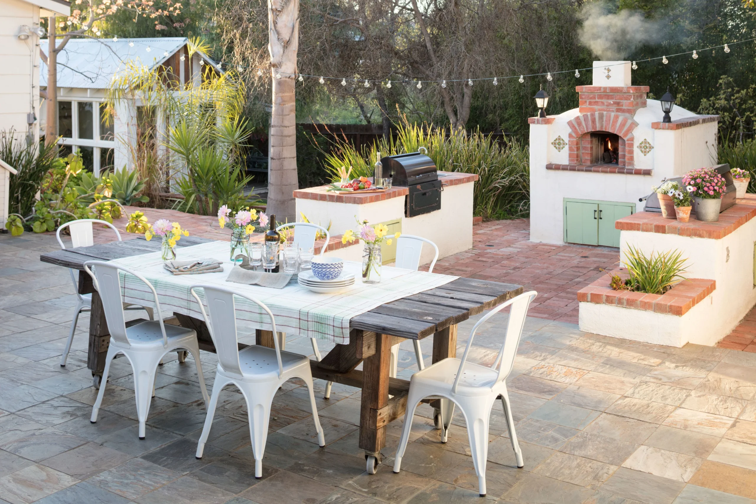 How to Build a Backyard Dessert Patio for Hosting a Cookie Night
